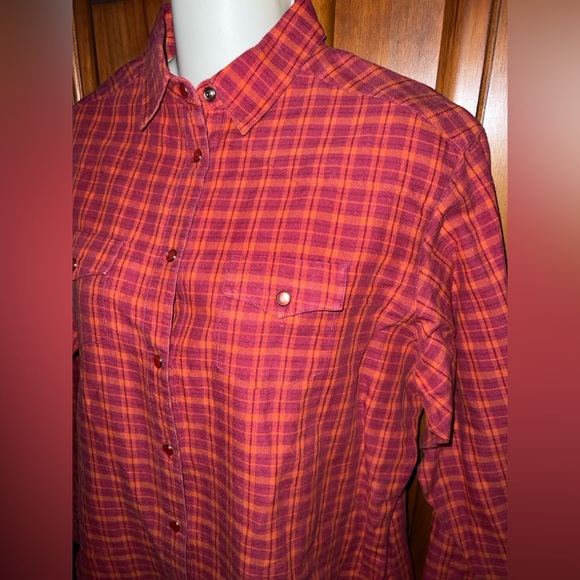 Ladies Wrangler - Picture 2 of 7